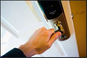 Miami Pro Locksmith Miami, FL 305-908-3107 - 5-residential